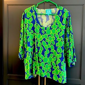 Green and Blue Escapada top